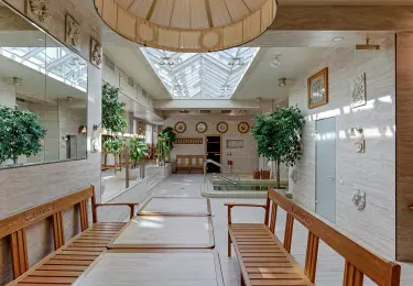 Зал «Римские термы» в гостинице «Альфа» Измайлово (м. Партизанская), Москва - забронировать онлайн номера Зал «Римские термы» — 140 м² в гостинице «Альфа» Измайлово (м. Партизанская). Фото номера