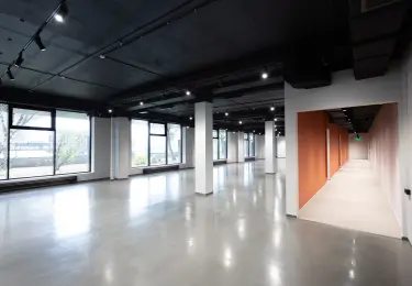 Зал «Дружба» в гостинице «Альфа» Измайлово (м. Партизанская), Москва - забронировать онлайн номера Зал «Дружба» — 435 м² в гостинице «Альфа» Измайлово (м. Партизанская). Фото номера