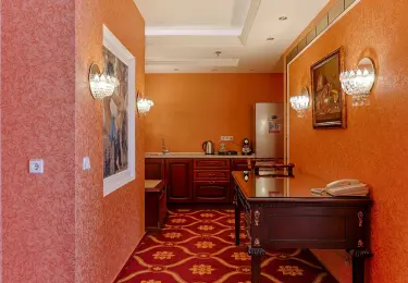 Апартаменты «Премиум» в гостинице «Альфа» Измайлово (м. Партизанская), Москва - забронировать онлайн номера Апартаменты «Премиум» — 84 м² в гостинице «Альфа» Измайлово (м. Партизанская). Фото номера