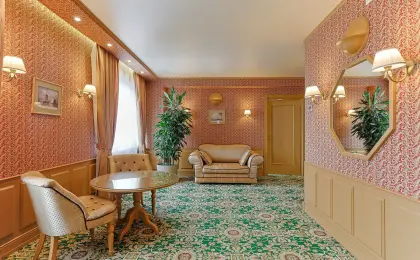 Номер Люкс «Премиум» в гостинице «Альфа» Измайлово (м. Партизанская), Москва - забронировать онлайн