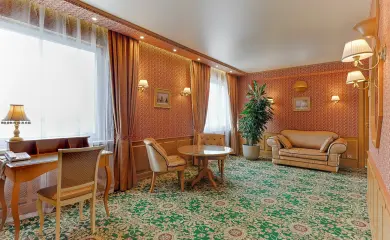 Номер Люкс «Премиум» в гостинице «Альфа» Измайлово (м. Партизанская), Москва - забронировать онлайн