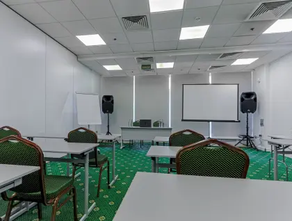 Конференц-зал 4 «ЦСКА» в гостинице «Альфа» Измайлово (м. Партизанская), Москва - забронировать онлайн}