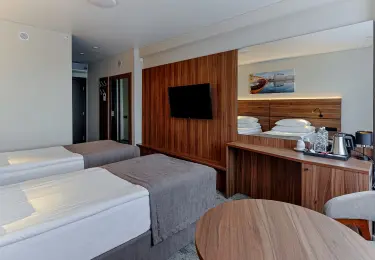 Номер «Новый стандарт» (ex. Супериор) в гостинице «Альфа» Измайлово (м. Партизанская), Москва - забронировать онлайн номера «Новый стандарт» (ex. Супериор) — 21 м² в гостинице «Альфа» Измайлово (м. Партизанская). Фото номера